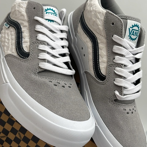 Vans Men’s Bmx Style 114 Peraza Grey/White
VN0A4BXL1XM
Sneakers - Picture 7 of 16